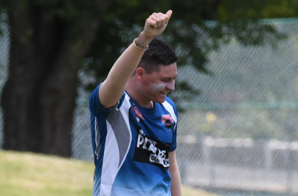 Ed Morrish acknowledges the crowd during a game between Central West Wranglers and Western Plains Outlaws in December 2021. Picture by Jude Keogh