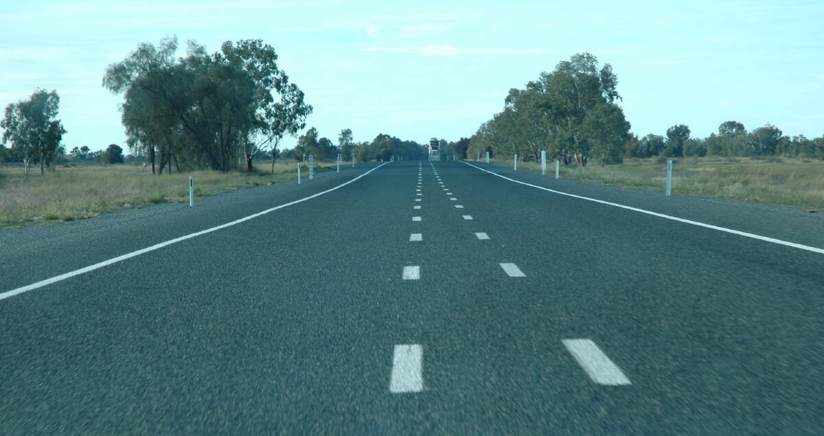 SEEING DOUBLE: Parallel centre lines being trialled by the RMS. If the scheme saves accidents, extend it to the Great Western and Mitchell highways.
