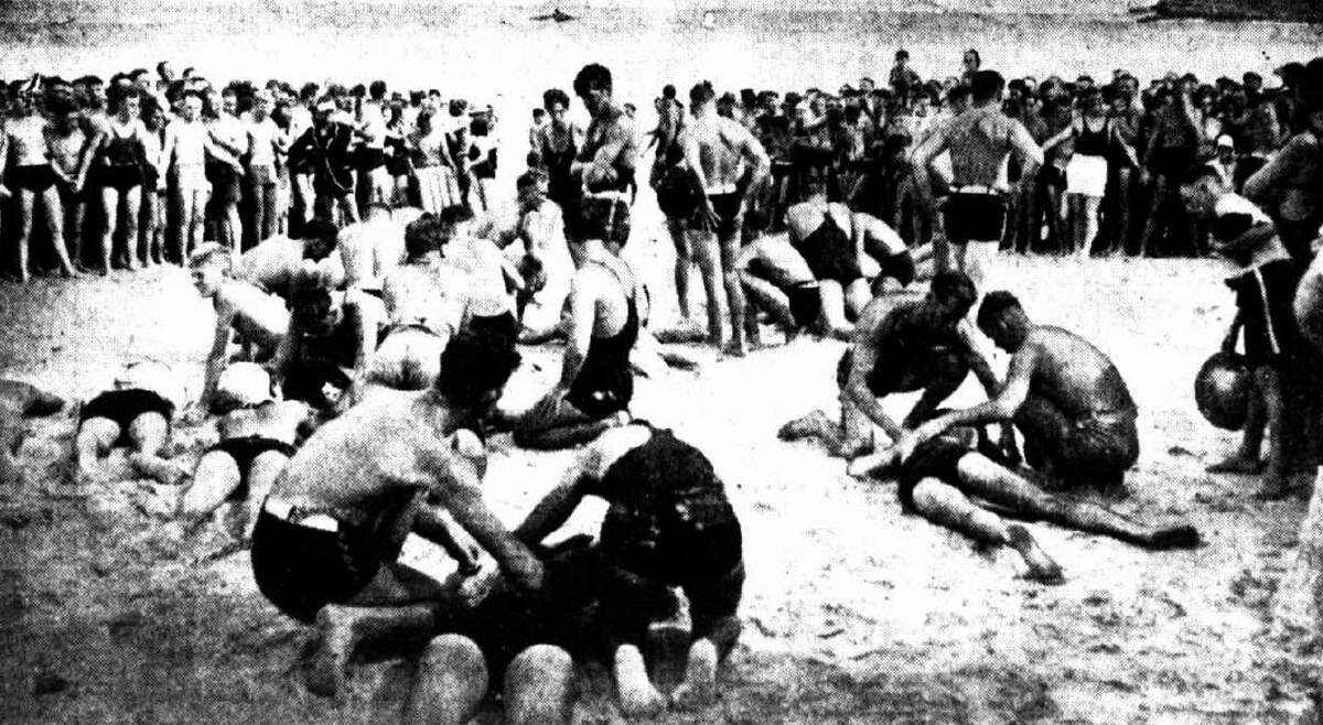 DISASTER: Four people drowned and scores were rescued in the last stages of exhaustion as a Bondi beach sandbank gave way in heavy seas on February 7, 1938. Photo: FILE PHOTO