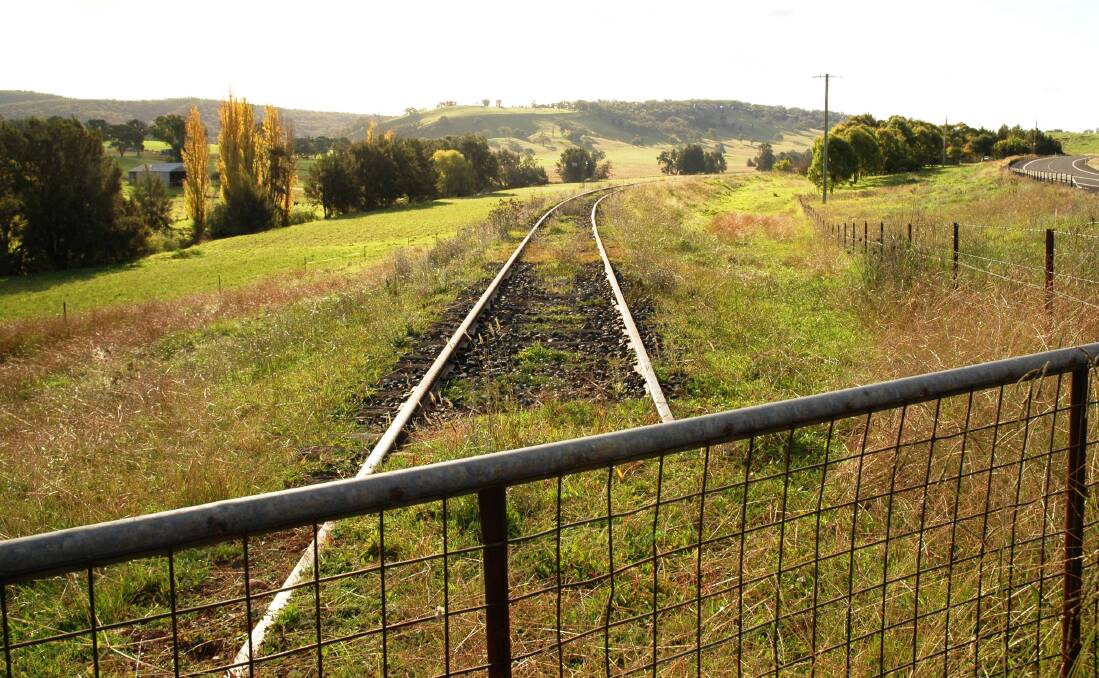The closed Molong to Cumnock railway line. Photo: CONTRIBUTED