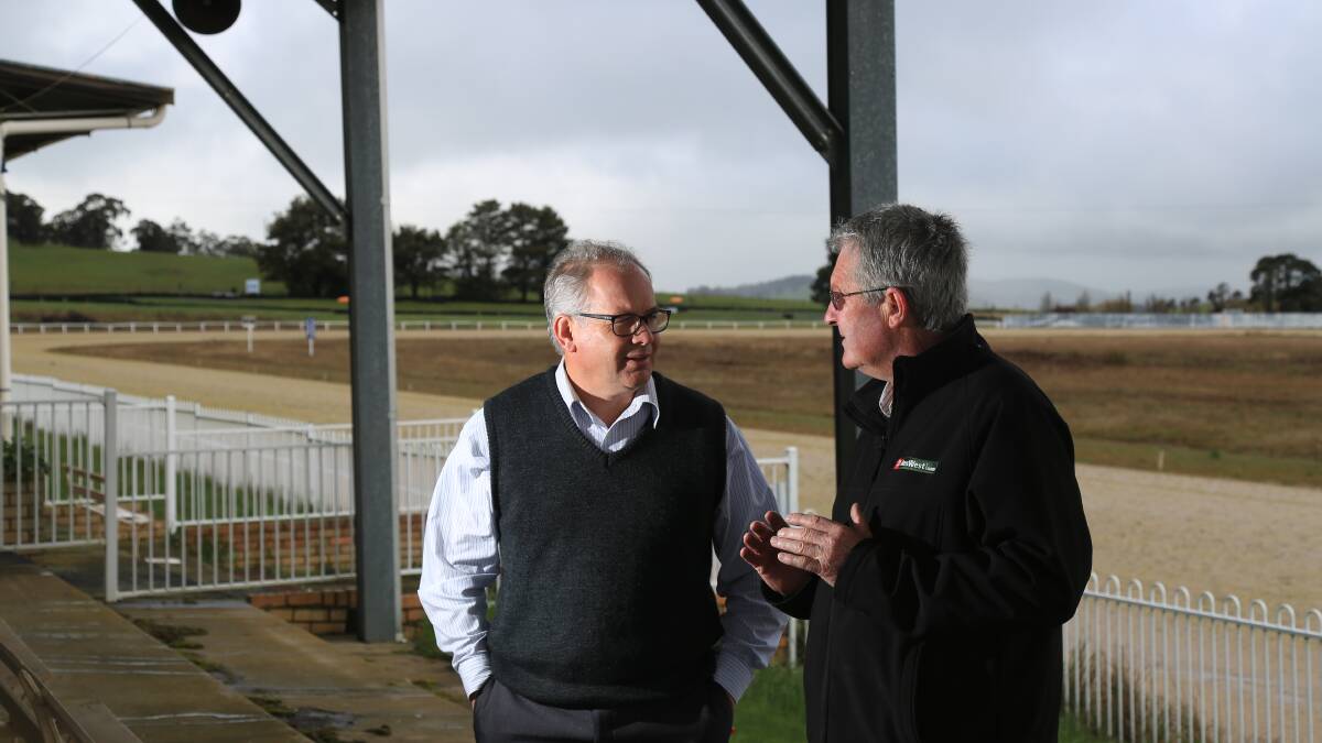 HIGH HOPES: Councillor Jeff Whitton with Orange Harness Racing Club president Frank McRae at the Highlands Paceway. Photo: PHIL BLATCH 0930pbtrack2