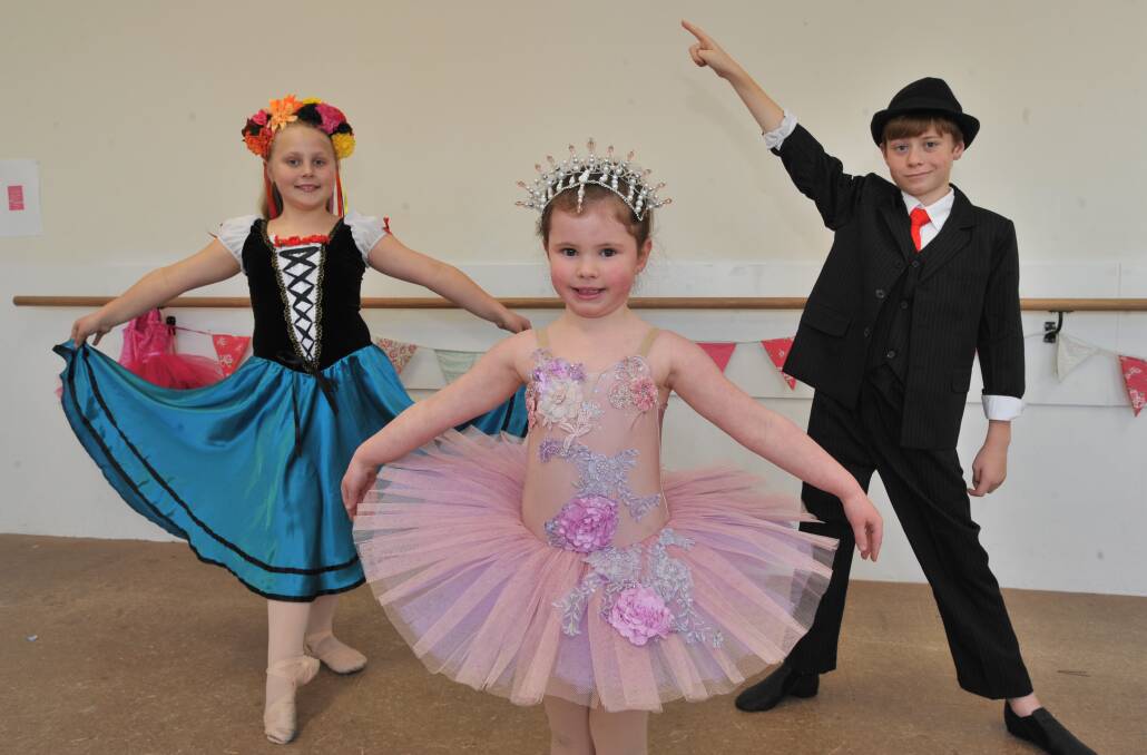 STEPPING OUT: Layla Duffy, Lacey Omrod and Paddy Cooper are ready for eisteddfod stage. Photo: JUDE KEOGH 0802jkdance1