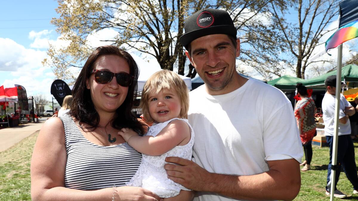 DAY OUT: Toni, Hayley and Rick Konz at the East Orange Village Markets on Sunday. Photo: ANDREW MURRAY 1015amfete13