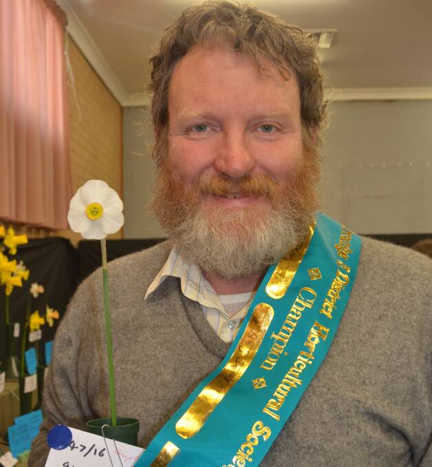 CHAMPION DAFFODIL: Canberra daffodil breeder Graeme Davis won multiple awards at the Orange Daffodil Show with flowers he had bred himself.