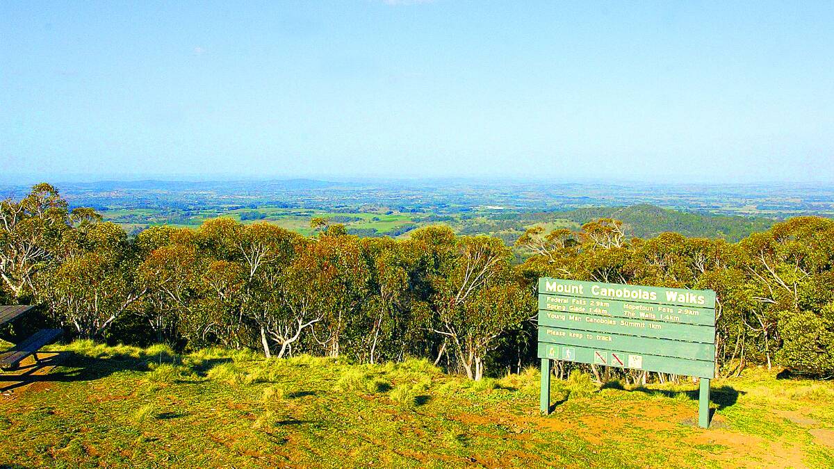 CLOSED TRACK: The view from the top of Mount Canobolas 