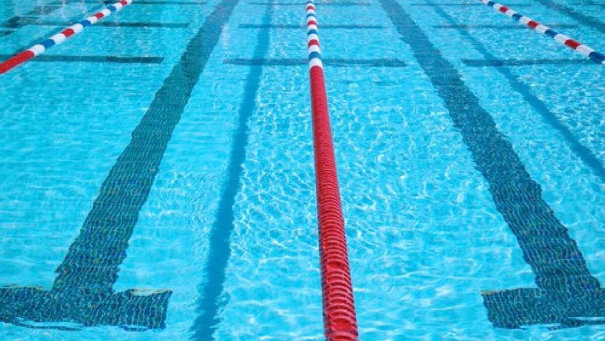 Council votes to set up its own swimming club to manage pool lanes