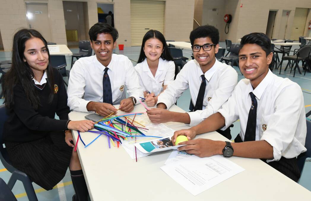 Collaboration competition compares Aussie kids to US counterparts