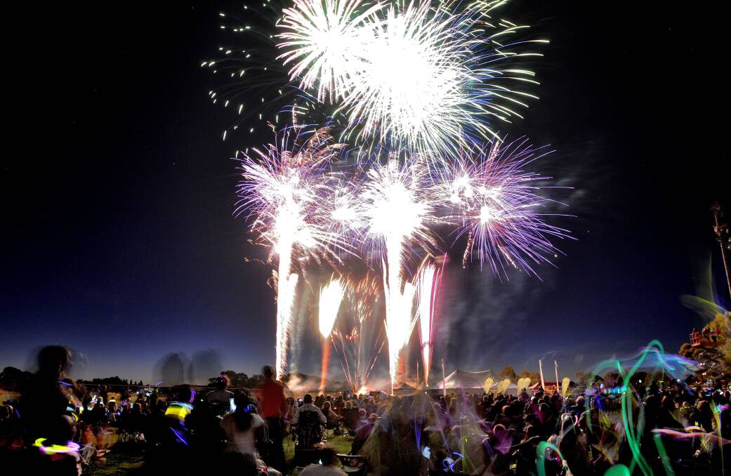 FIREWORKS CANCELLED: A fireworks display over Waratahs Sportsground at a previous event. Photo: STEVE GOSCH 1231sgnye31