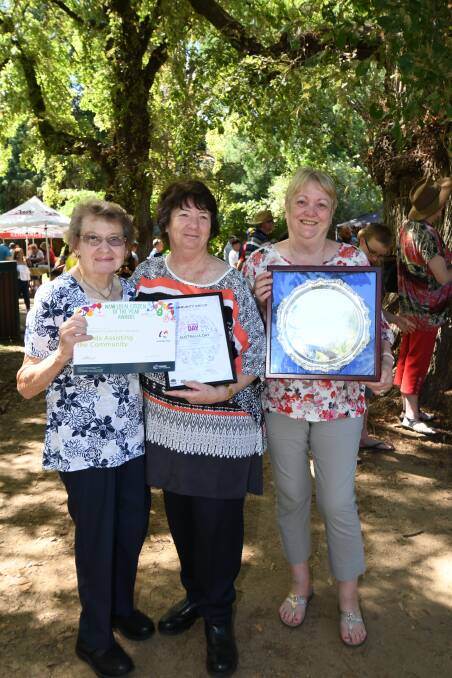 FUNDRAISING FRIENDS: Leona Baker, Kerry Foster and Robyn Colley are three great friends and three great fundraisers. Their organisation, Friends Assisting the Community, won the Community Group of the Year award.
