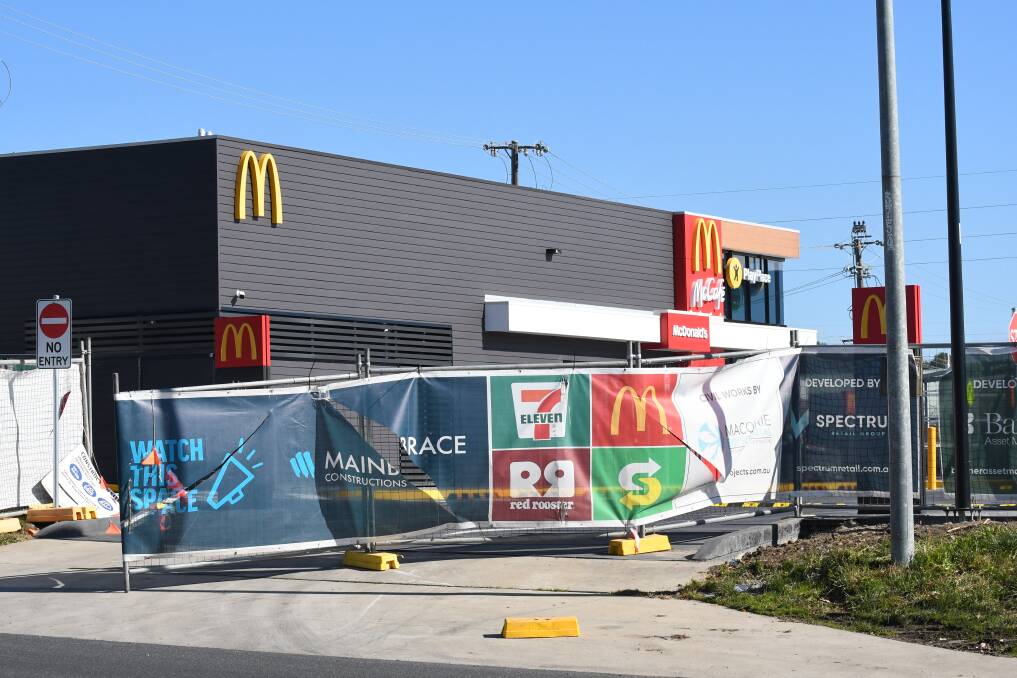 The new convenience development in Bathurst's west will include McDonald's, Subway, Red Rooster and 7-Eleven. Picture by Rachel Chamberlain
