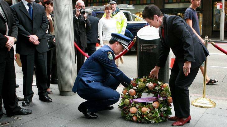 Commissioner of Police Andrew Scipione and Lord Mayor Clover Moore lay floral wreath on the 30th anniversary of the bombing Photo: Domino Postiglione DPP