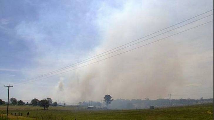 Numerous fires broke out around Cessnock on Thursday, including this one at Buchanan. Photo: Krystal Sellars/Cessnock Advertiser 