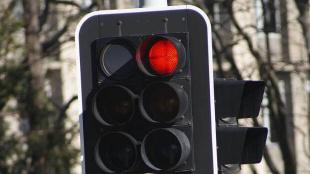 OUR SAY: Motorists' confusion over Glenroi Avenue-Bathurst Road traffic lights