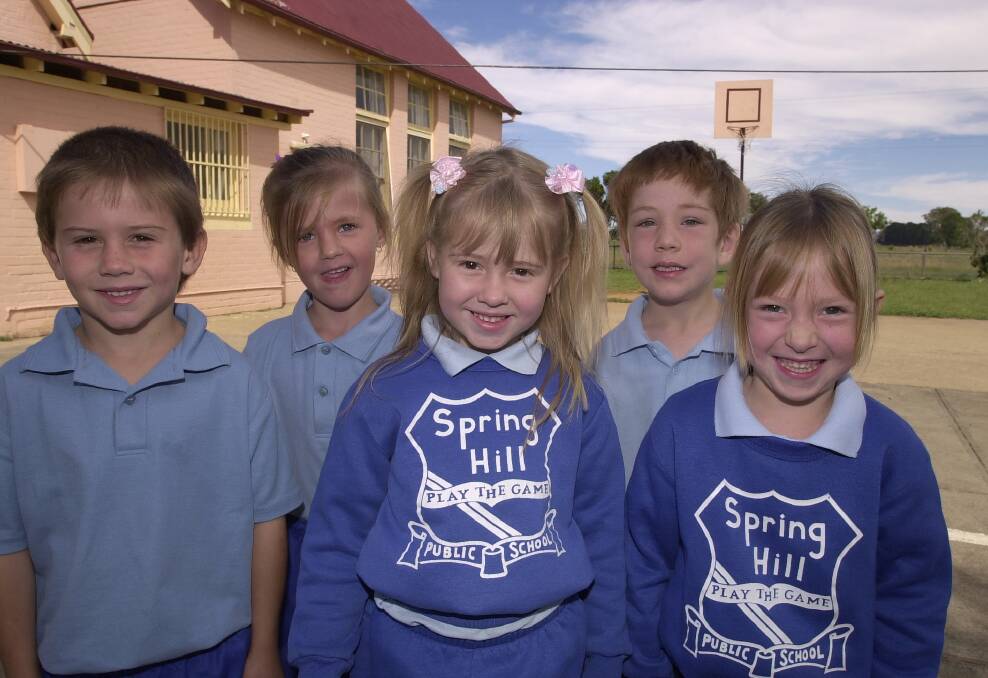2002: Spring Hill Public School