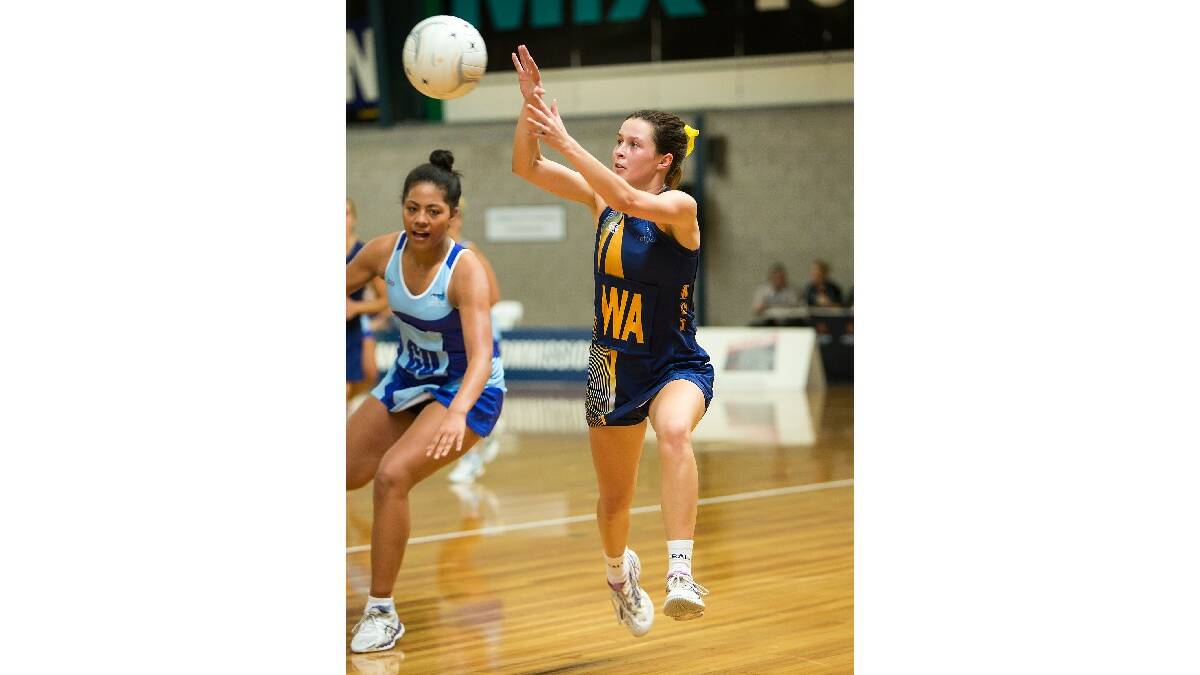 ON THE BALL: Rebecca Collis, a 2013 Canberra Darter, will line up for the ACT 21s in this weekend's HeartKids Cup.