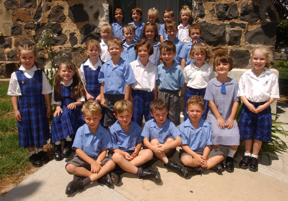 Kindergarten class photos from Orange and district schools from 2004