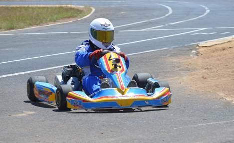GRENFELL: A competitor in the Clubman Heavy Tag 125cc division making his mark in a competition heat at the Grenfell Kart Club race day at the Bogolong Circuit on Sunday.