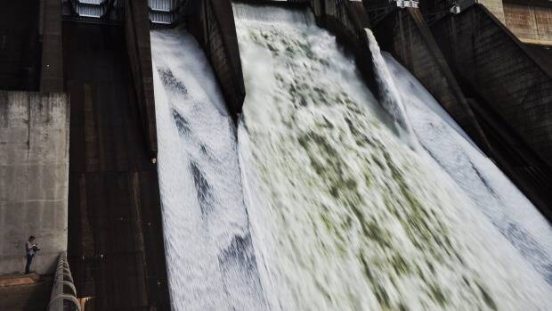 Search for water solution as government calls for expressions of interest in dam