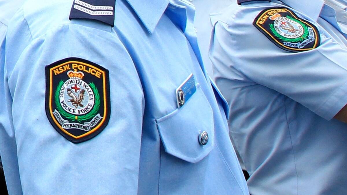Police believe a knife was used during a brawl in Glenroi on Sunday morning.