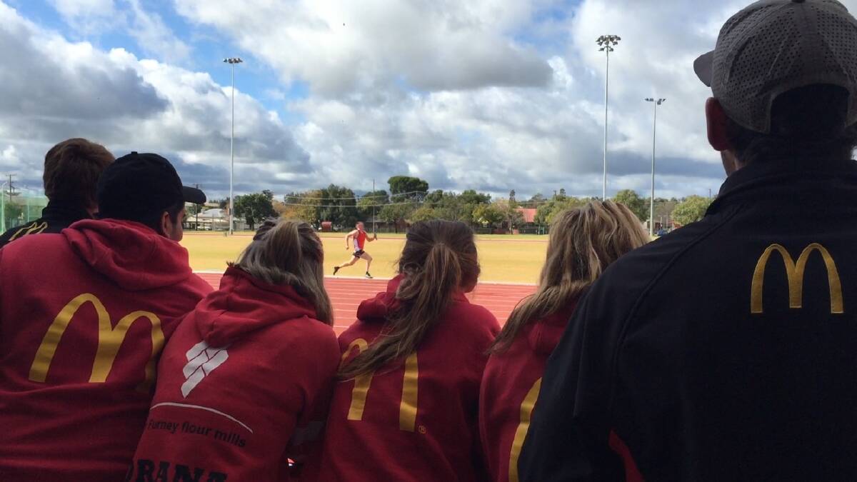 pectators watch on as Dubbo takes victory in the boys relay as well.  Photo: SAM READ