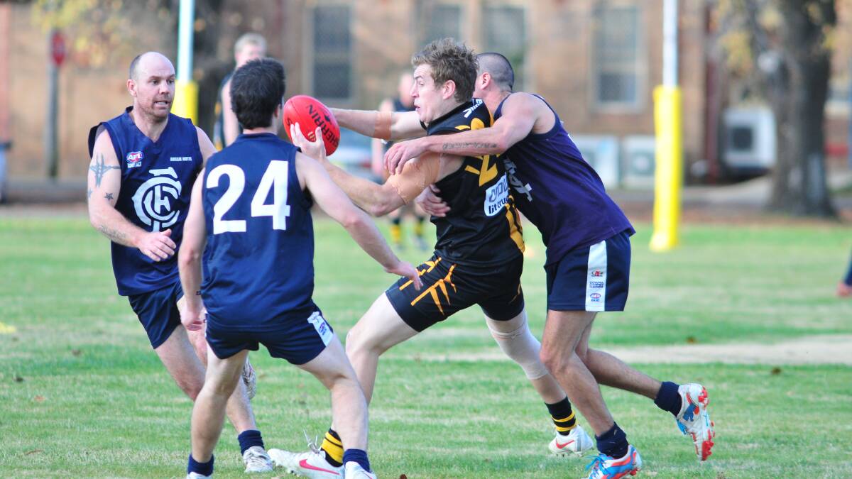 ON THE BALL: Mitchell McKenna was one of the Tigers' best in a tough loss to Cowra on Saturday. Photo: JUDE KEOGH 0531afl3