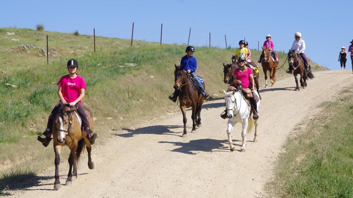 NOT HORSING AROUND: Zoey Marshall riding Willow, Lyn Coleman riding Nipper, Brae Linnegar riding Bullet, Nick Ryan riding Swift, Sarah Simpson riding Boss, Tina Andersen-Linnegar riding Gizmo and Samantha Harmer riding Marcus during the ride.  HillEnd1