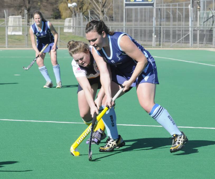 BACK IN BLUE: Candice Falconer, during her previous stint with Souths, makes a comeback today when her side takes on St Pat’s in a local derby to open the women’s Premier League Hockey season. Photo: PHILL MURRAY 	081410psouths2