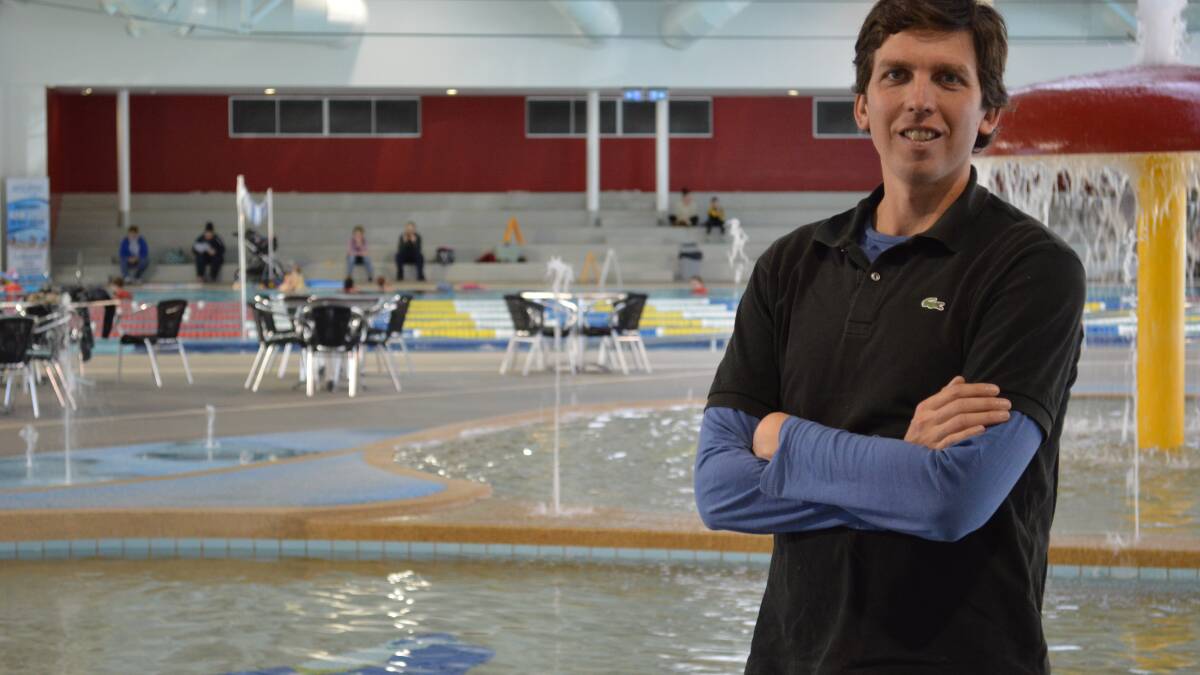 LEARNING FROM THE BEST: Former Olympian Craig Stevens was at Orange Aquatic Centre on Saturday to pass on his knowledge to the region's best and brightest swimmers. Photo: MATT FINDLAY                                                                                                   