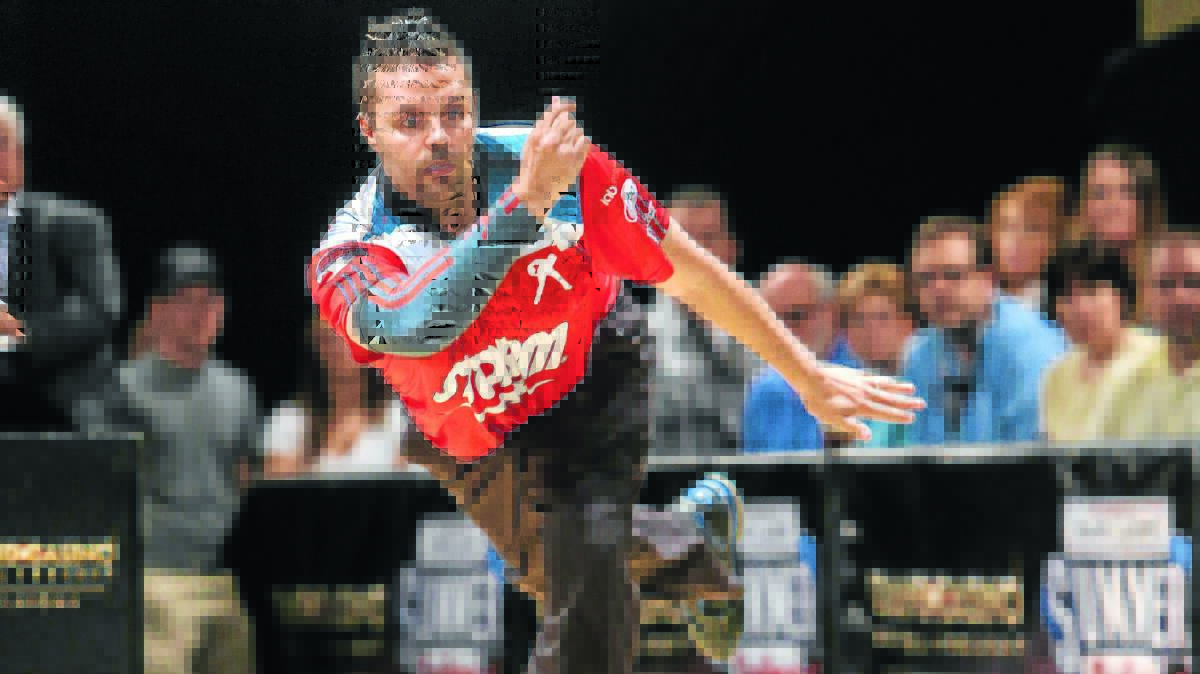 EYE ON THE PRIZE: Orange's Jason Belmonte is hoping to bring home the Japan Cup. Photo: PBA.COM