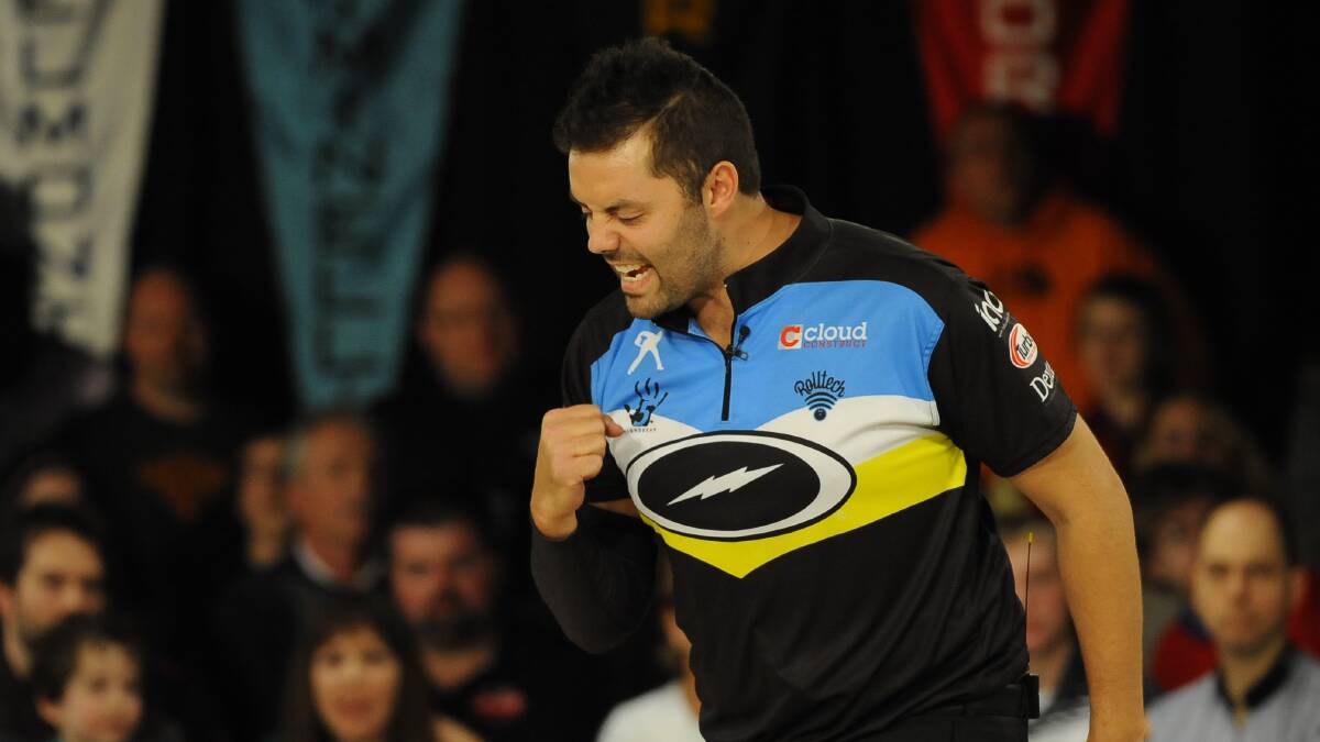 TIMING: Orange's Jason Belmonte struck at the right time to put his L.A. X team into the PBA League Elias Cup semi-finals. Photo: PBA.COM