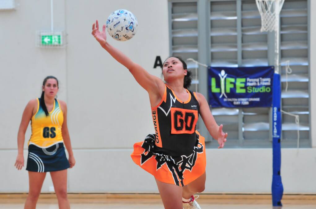 STRONG: Sheryll Selwood has been a mainstay in defence for Orange and will be again as the team guns for a 19th State League title in a row. Photo: JUDE KEOGH 0201netball9