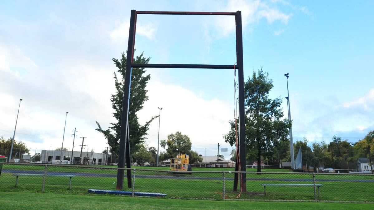 WATCH THIS SPACE: Orange’s new scoreboard will be on show tomorrow for the Hawks versus Oberon game at Wade Park. Rain halted progress yesterday. Photo: JUDE KEOGH 0411wadepark