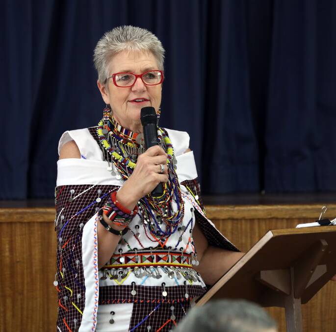 SHARING THEIR STORY: KINI founder Barbara Parkins talks about how education isn't easy when 150 students share two classrooms. Photo: ANDREW MURRAY 1007amken17271