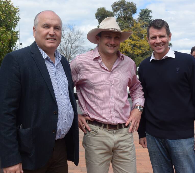 SURVEY: Byelection candidate Scott Barrett with emergency services minister David Elliott and NSW Premier Mike Baird.