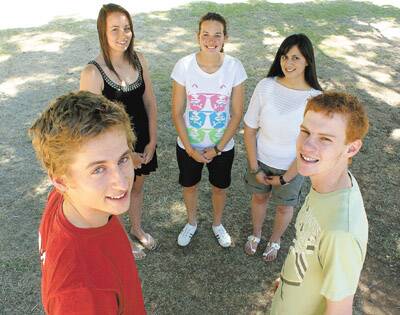 TOP ACHIEVERS: Duncan McLean, Jacqueline Hawthorne, Jenna Harris, Neesa Fadaee and Nathan Wotton were among Orange’s standout performers in the Higher School Certificate.