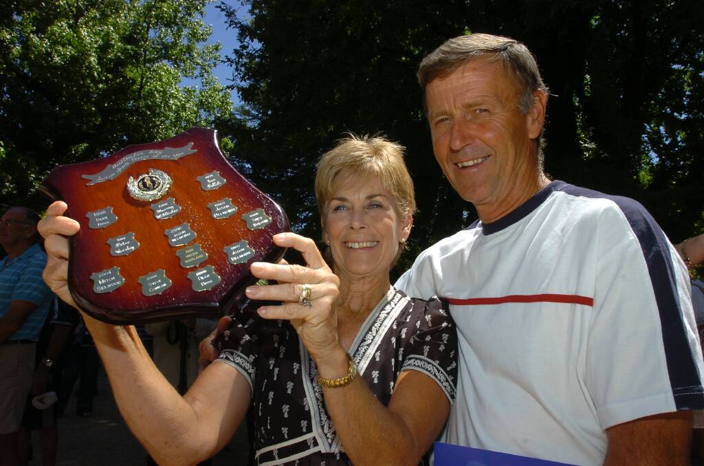 2009: Orange Sportsperson of the Year - Helen Worland, pictured with husband Ian.