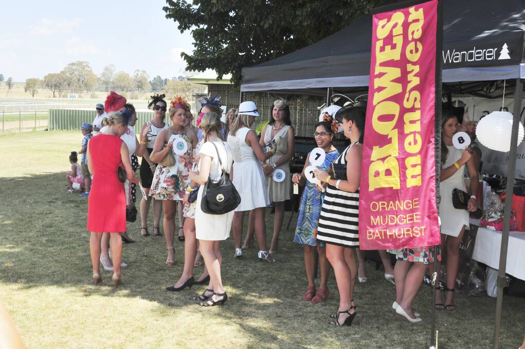STYLE IN NUMBERS: A healthy crowd was on hand at the Orange Picnic Races on Saturday. Photo: JUDE KEOGH