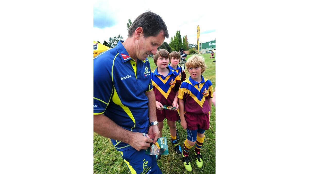 April 4 - Then Wallabies coach Robbie Deans was a special guest at a primary schools Rugby Sevens tournament in Orange. Photo: STEVE GOSCH 0403sgrugby3
