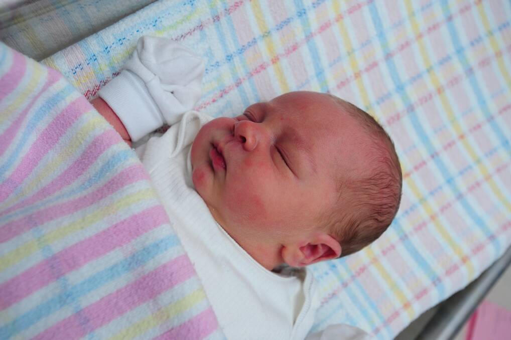 Beau Chapman, son of Nicole and Greg Chapman, was born on February 18.