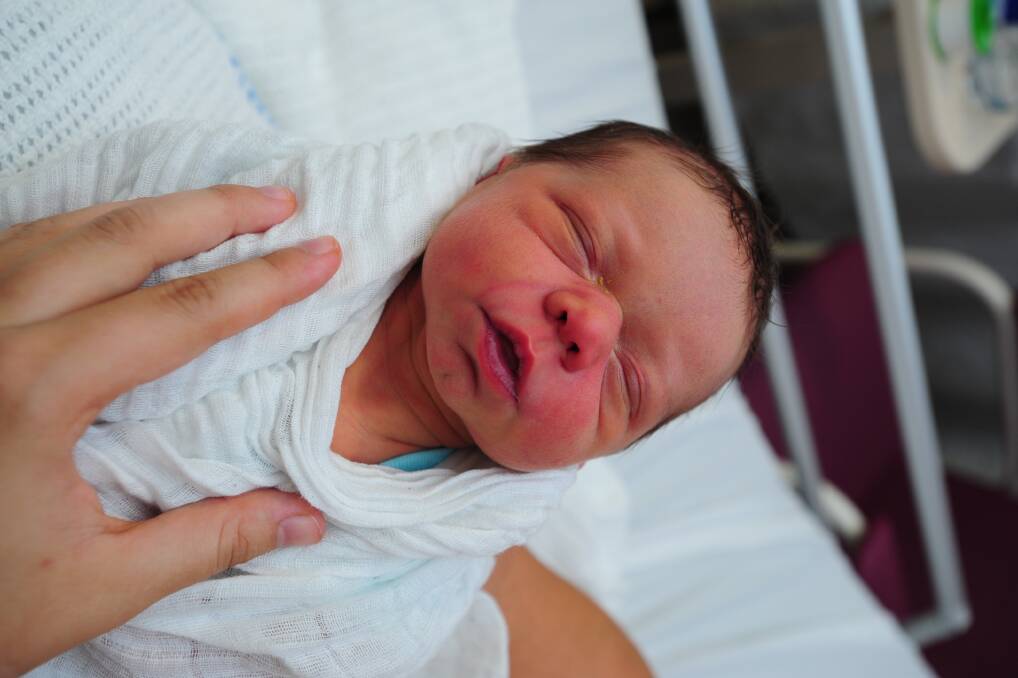 Leo Mason Brouff, son of Rachael Gosper and Nathan Brouff, was born on February 23.