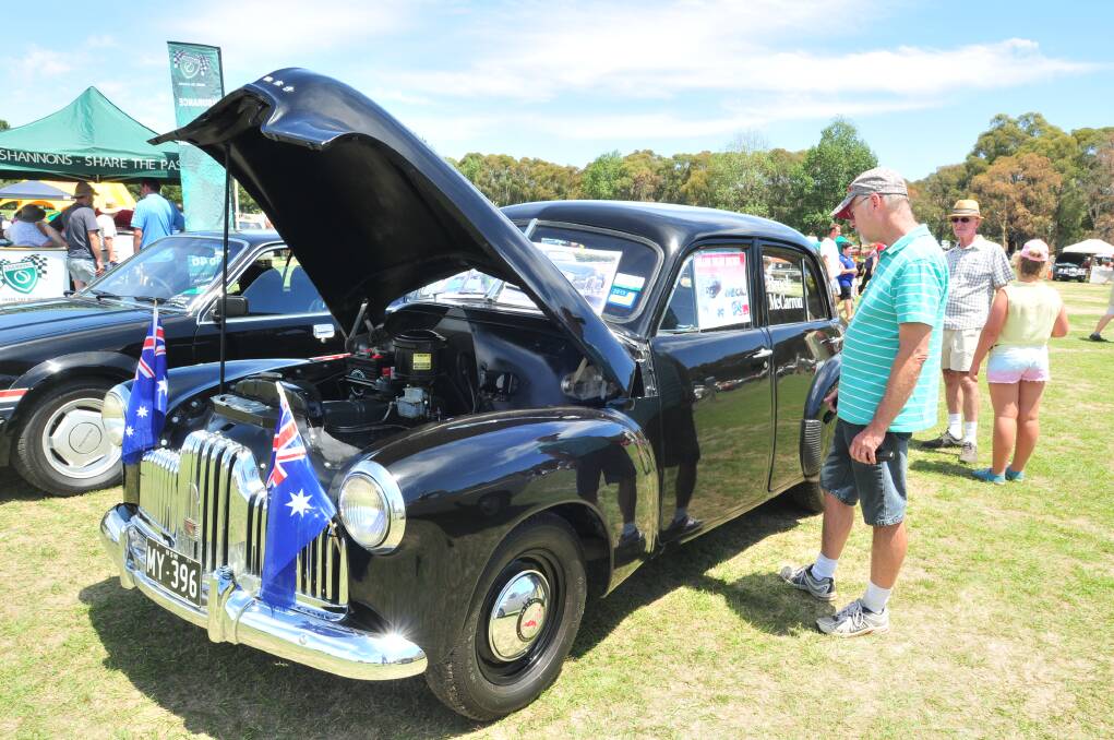 Bob Mansfield looks at the 48th Holden of the line in Australia. It is the last car Peter Brock drove on Mt Panorama on the 6th Oct 2004 