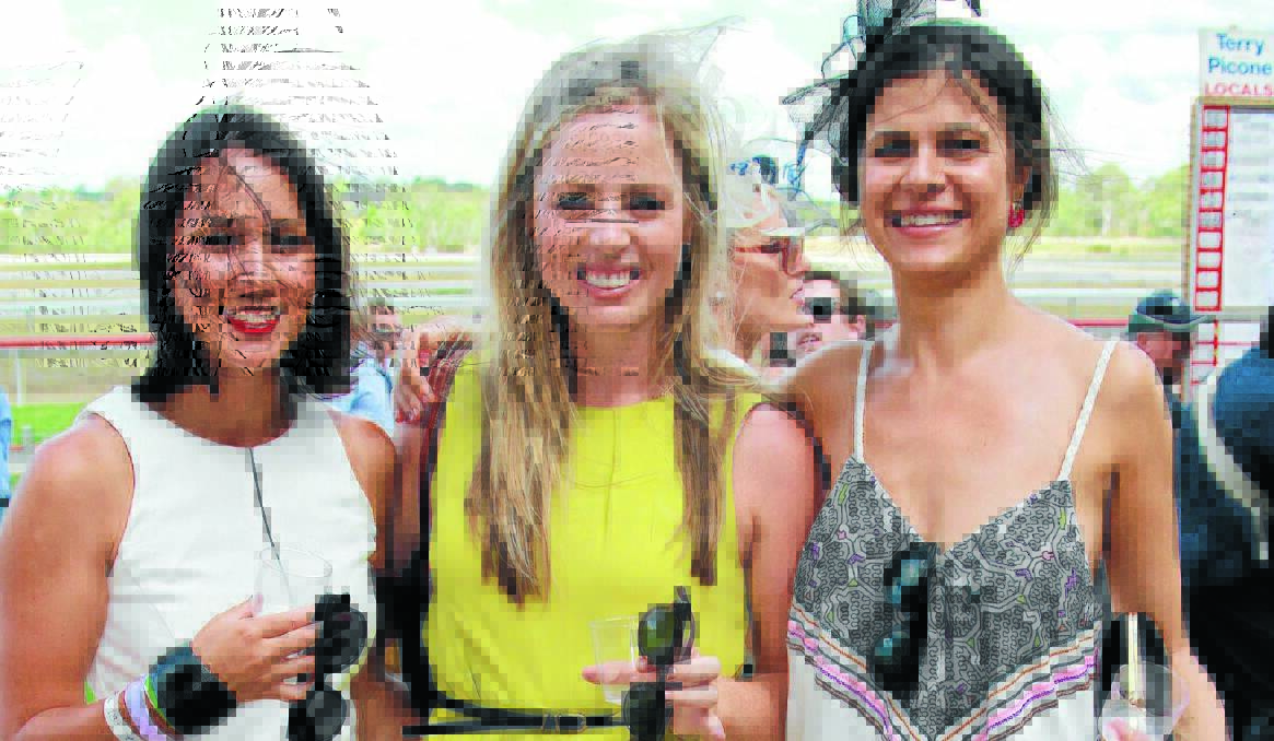 IN FINE FORM:  Clare Flockton, Penny Wynn and Melissa Marcon enjoy a day at the races at last year’s Orange picnics. Photo: JEFF DEATH      0126jdpicnicraces15