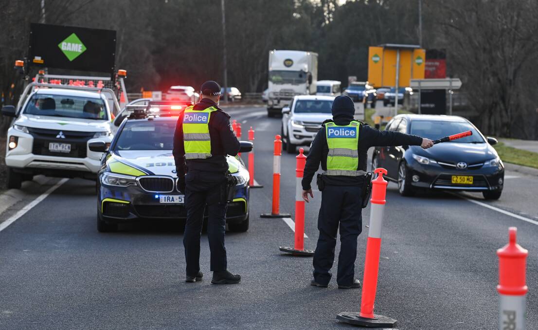 HELP NEEDED: A border checkpoint between NSW and Victoria. Picture: Mark Jesser