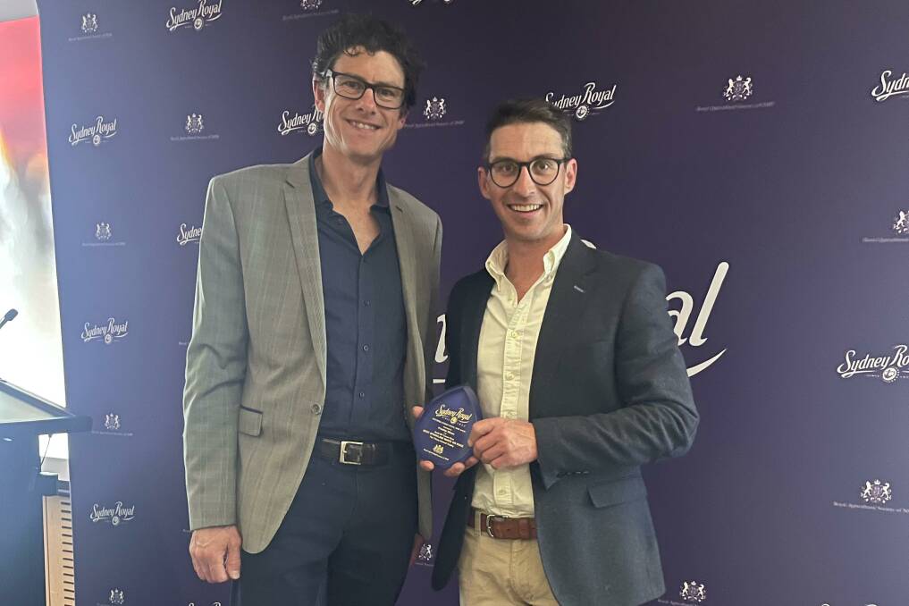 SPARKLING SUCCESS: Winemaker Drew Tuckwell and Printhie's David Swift with the vineyards' award-winning Swift NV Cuvee Brut. Photo contributed