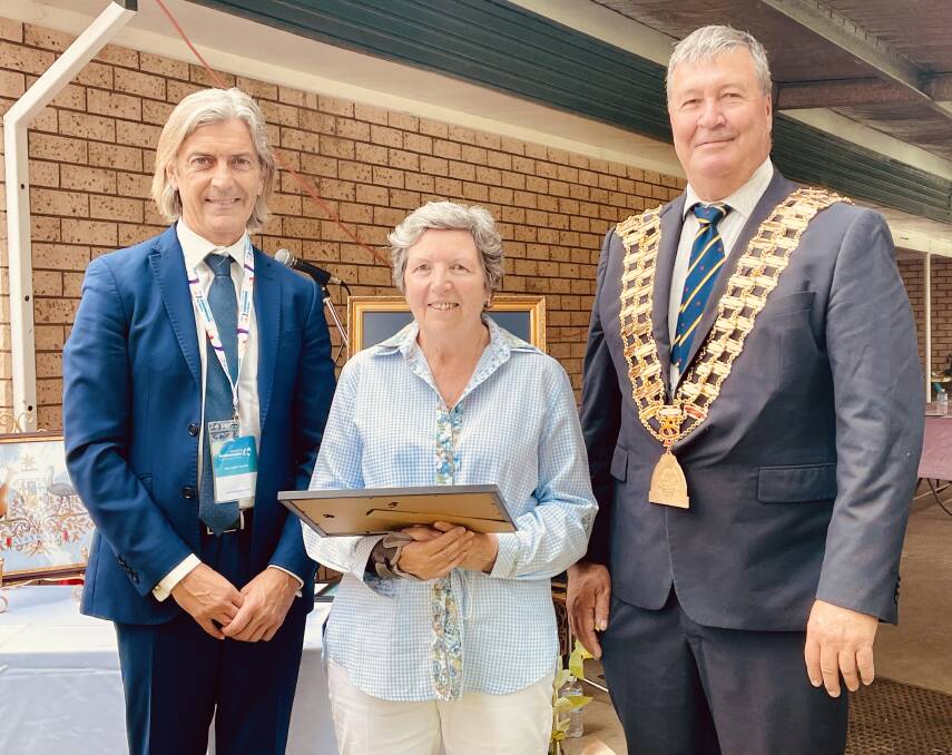 HONOURS: Cabonne's Australia Day Ambassador for 2022, musical maestro George Ellis with Molong's Citizen of the Year, Julie James and Mayor of Cabonne, Cr Kevin Beatty. Photo: EMILY GOBOURG.