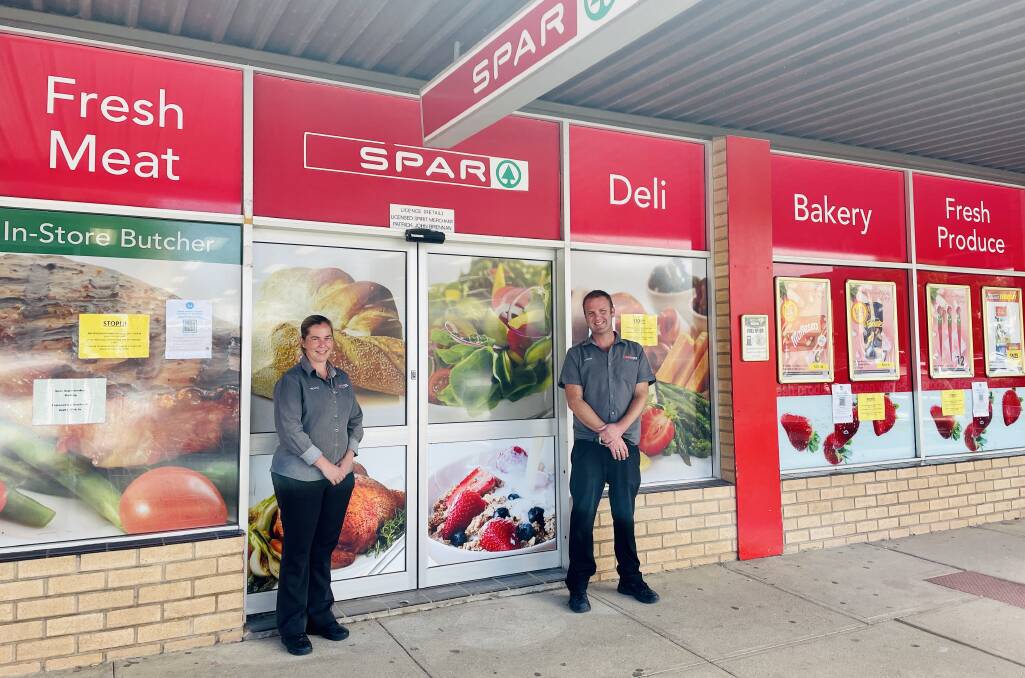 NEW OWNERS, SAME FACES: Molong's SPAR Supermarket store manager, Nicole Gosper and assistant manager, Aaron Whiley to continue in management roles as part of the sale contract. Photo: EMILY GOBOURG.