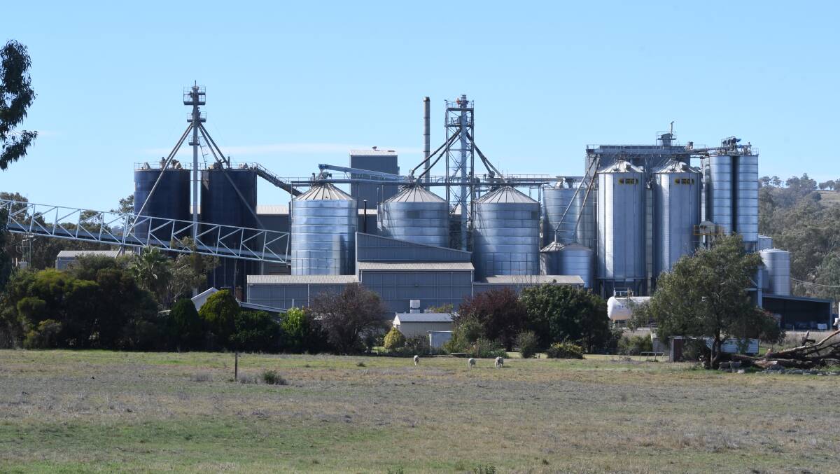 MSM Milling proposes three-part expansion for the canola processing plant in Manildra, including an all-new oil solvent extraction plant to boost operations. Picture by Jude Keogh.