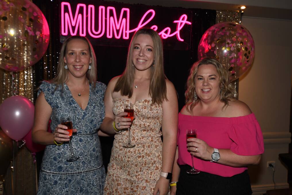 JUST THE GIRLS: Shea Coughlan, Allie Platt and Kate Shepherd enjoying a gals night out during Mumfest event. Photo: JUDE KEOGH.