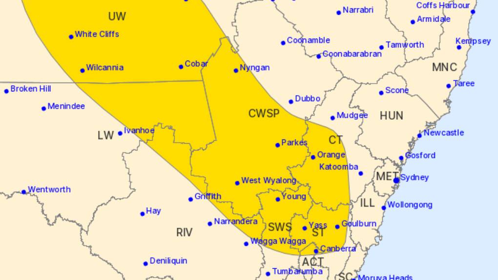 Severe weather warning flags Orange for possible heavy rainfall and flash flooding overnight. Picture by the Australian Government Bureau of Meteorology.