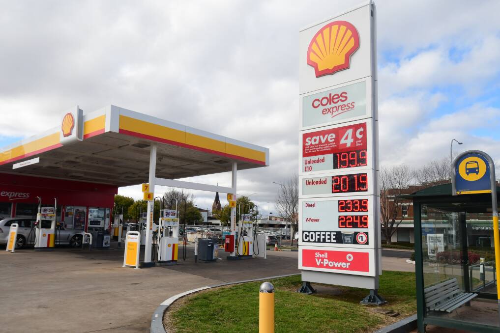 COUNTDOWN: Orange's average petrol prices while down ever-so-slightly in the last week, will soon jump with the end of the fuel excise looming. Photo: CARLA FREEDMAN.